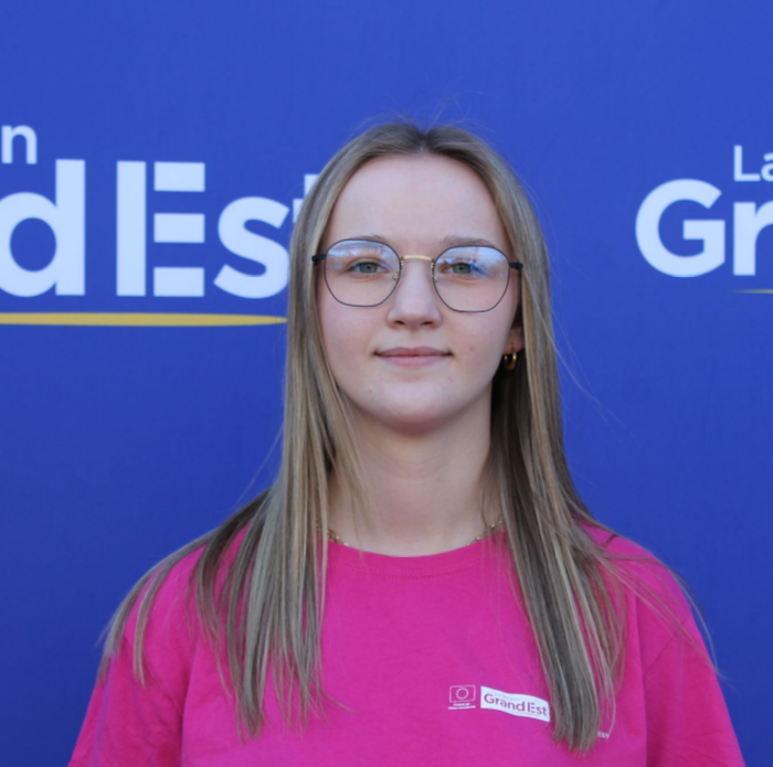 Témoignage de Flora, étudiante en soins et services à la personne