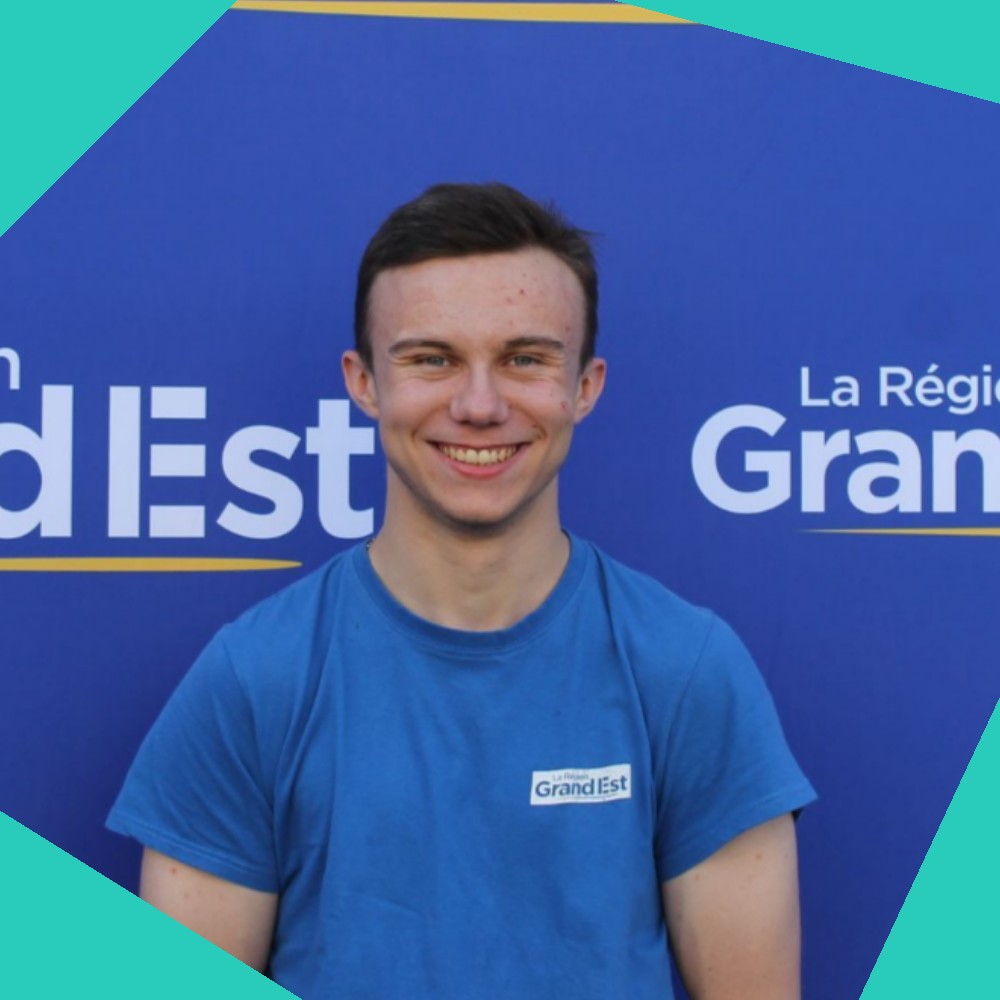 Témoignage de Maxime, technicien en réalisation et suivi de productions